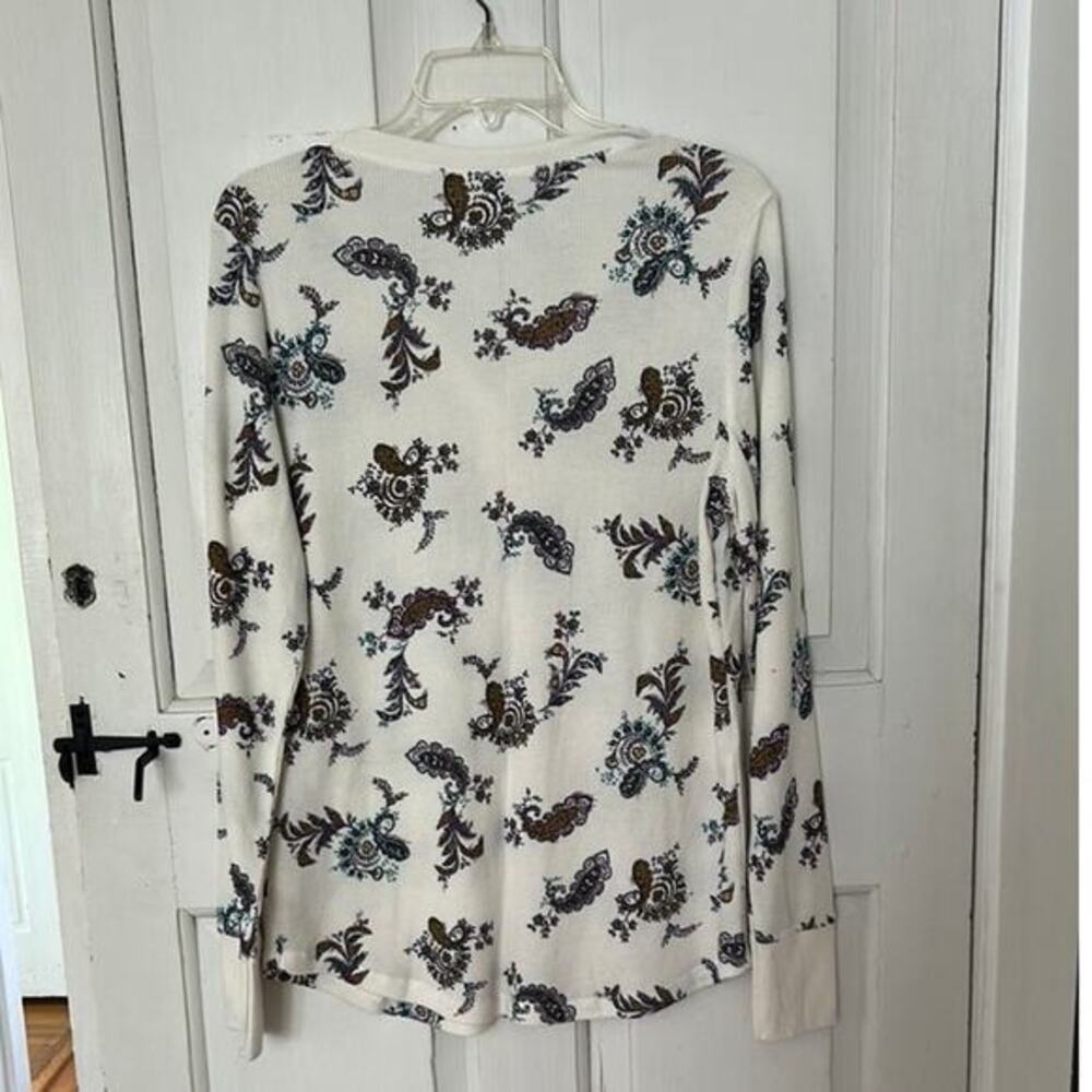 Time and Tru Long Sleeve Shirt - Picture 2 of 4